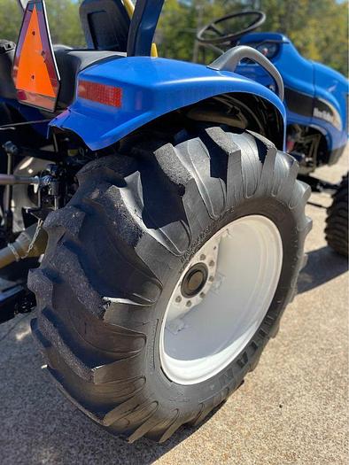 Used 2003 NEWHOLLAND TC35A