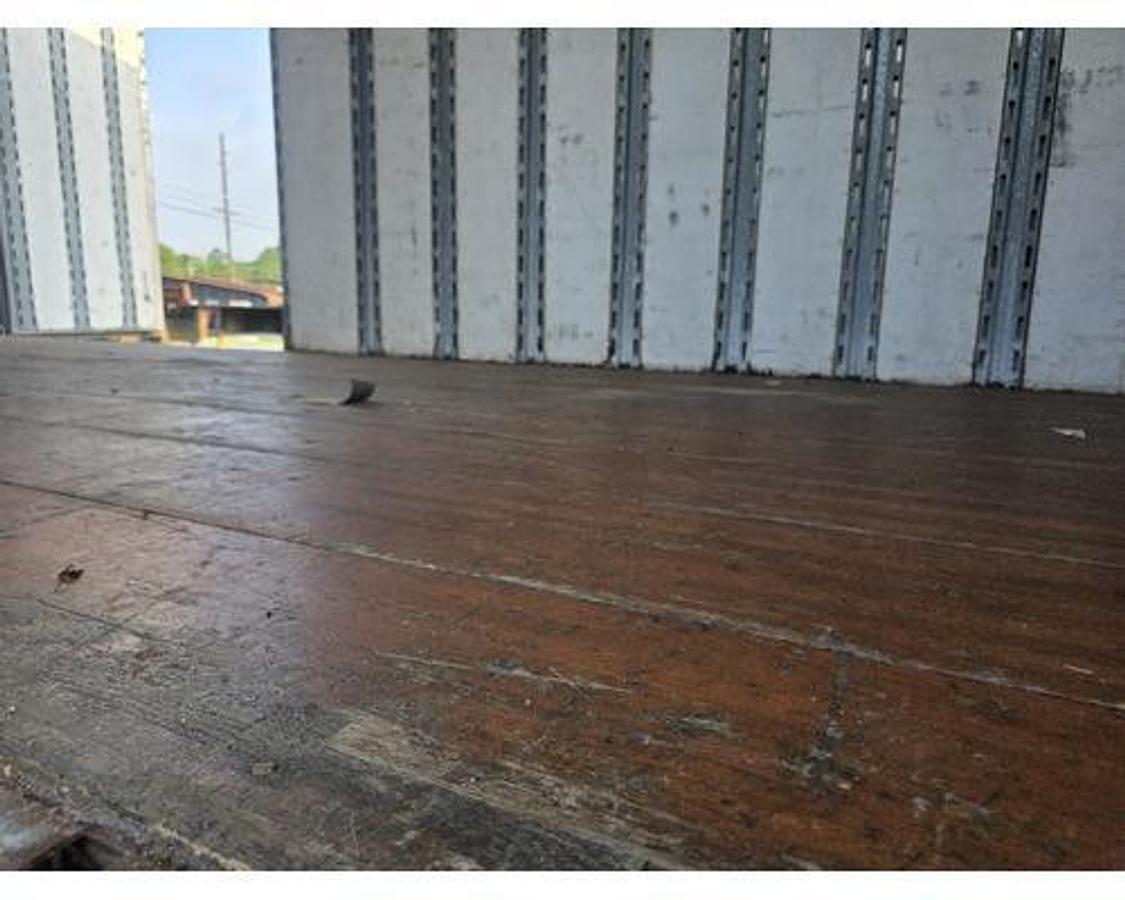 Used 2001 KENTUCKY MOVER BOX