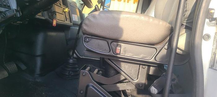 Used 2005 INTERNATIONAL 4200