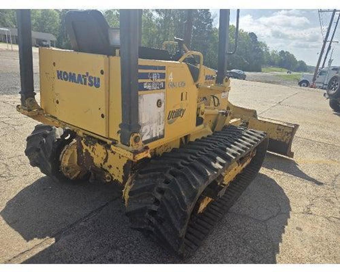 Used 2006 KOMATSU D21P-8A