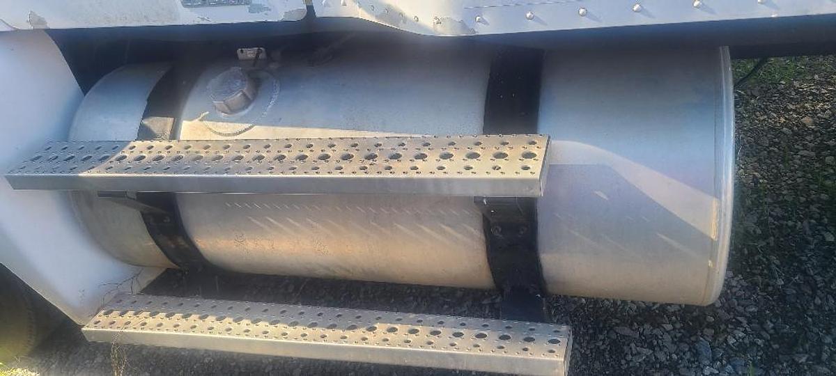 Used 2007 Freightliner FREIGHTLINER