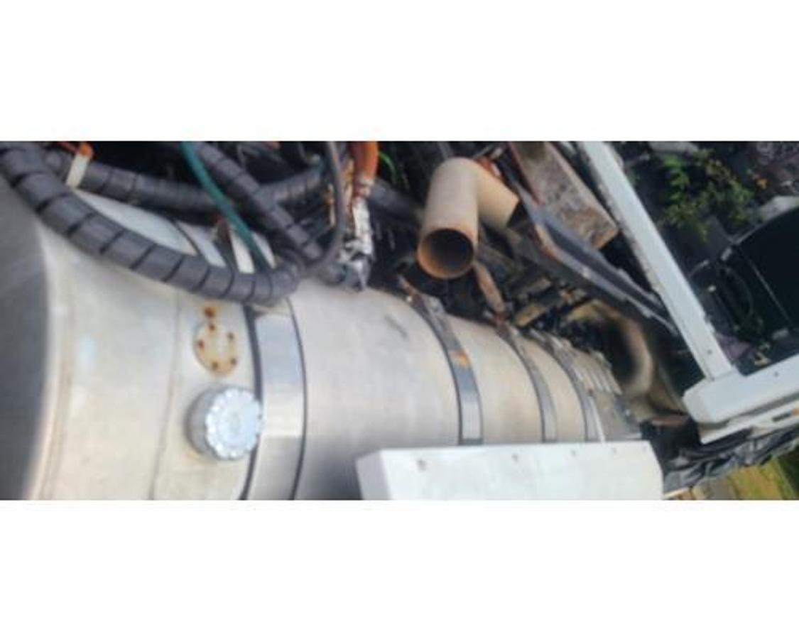 Used 2015 Mack CXN613