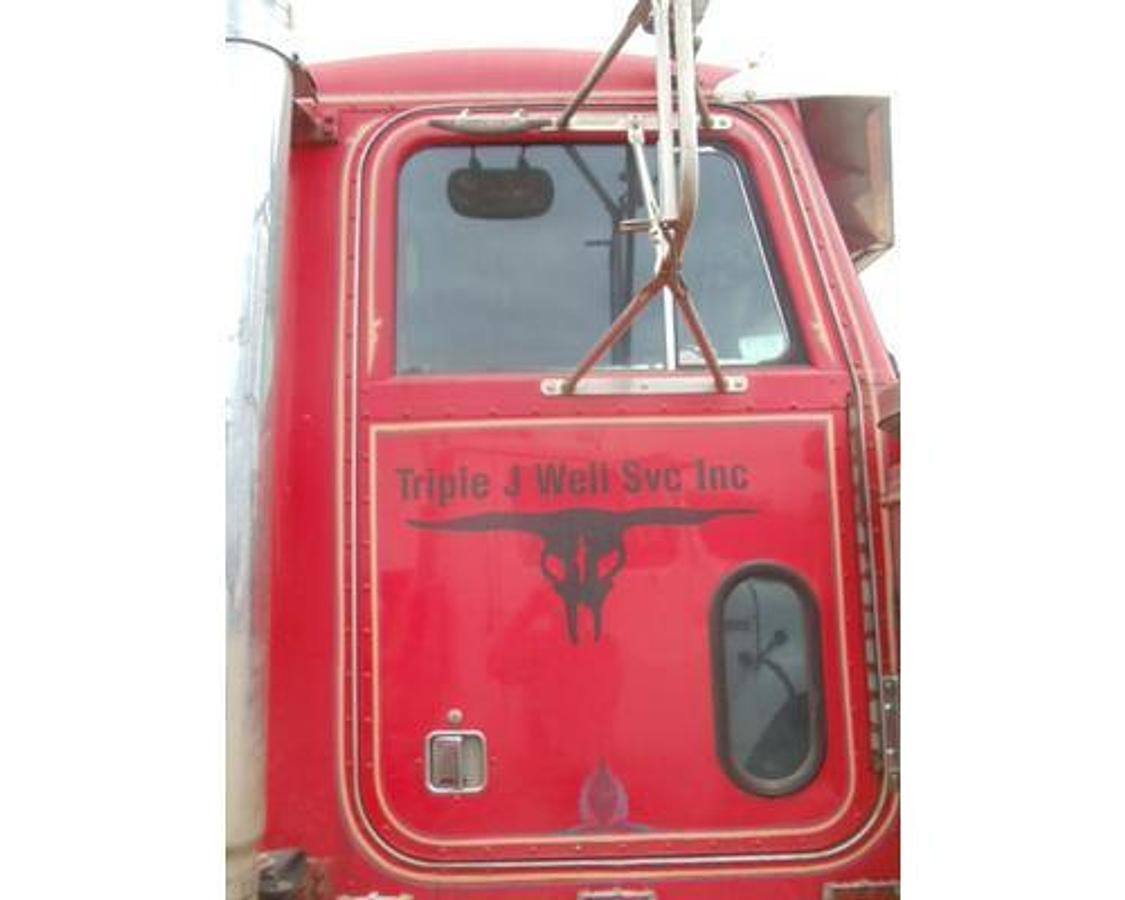 Used 1988 Peterbilt 379