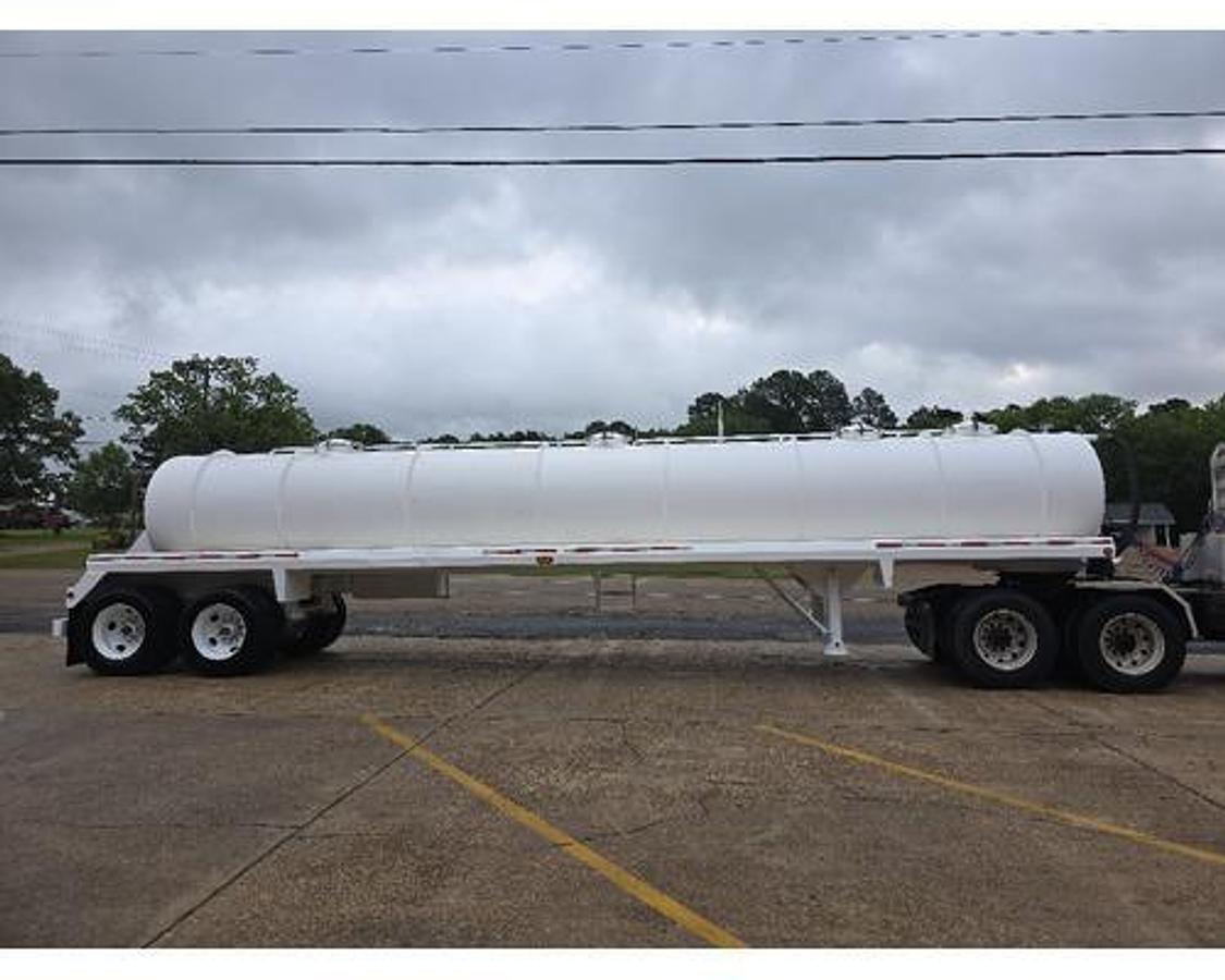 Used 2010 DRAGON VAC/TRAILER