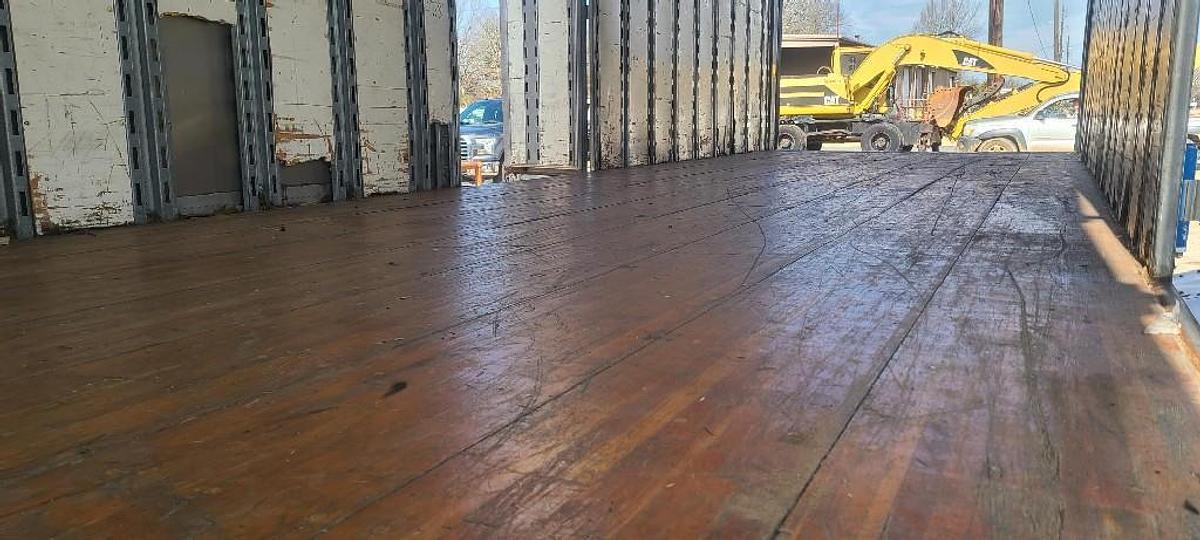 Used 2006 Kentucky Mfg Co, Inc. MOVER BOX