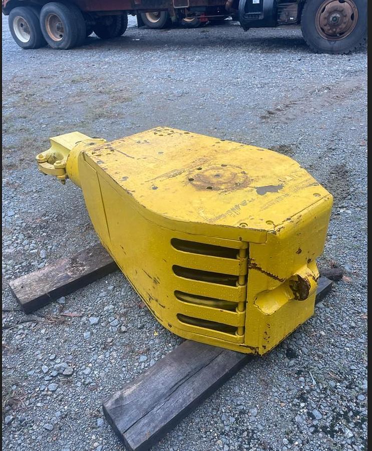 Used GOOD USED MUD KING 110 TON BLOCK