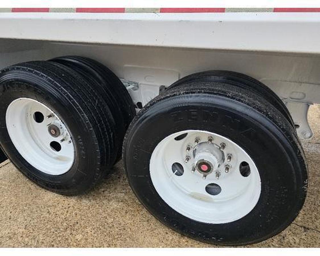 Used 2010 DRAGON VAC/TRAILER