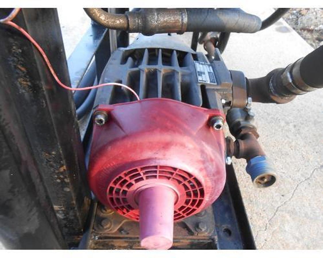 Used GARDNER DENVER BLOWER SYSTEM TRUCK BLOWER #GD150ACW 1800MAX RPM, HYDROPACK COOLER MODEL MH3 SN# S307823 WITH MACHINE SERVICES HYD PUMPS