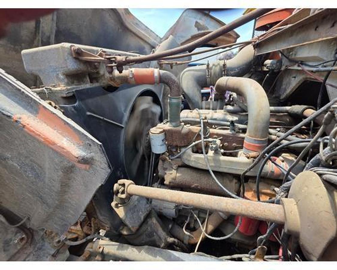 Used 1986 Mack DM685S EM6
