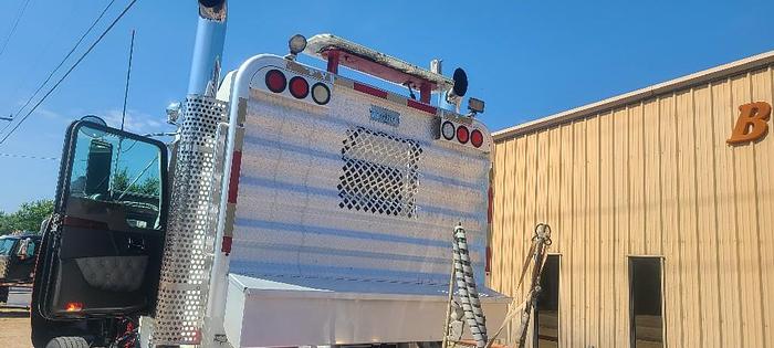 Used 2008 Kenworth W900