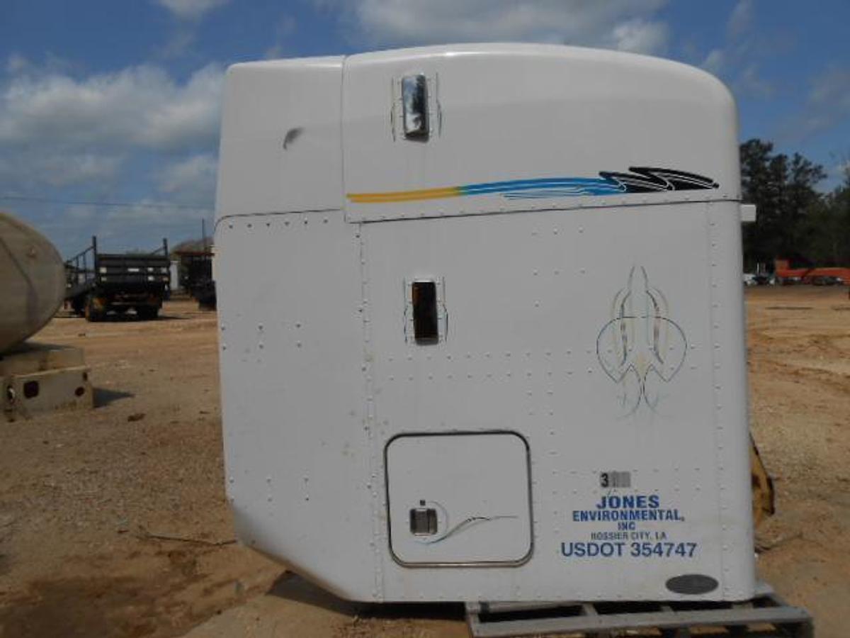 Used UNIBILT ULTRACAB