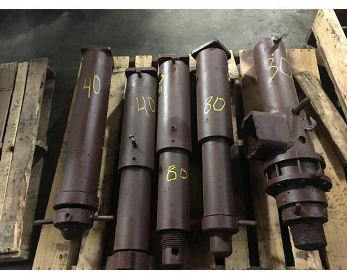 Used CRANE CARRIER