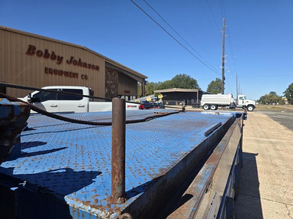 Used 1995 Mack RD688S