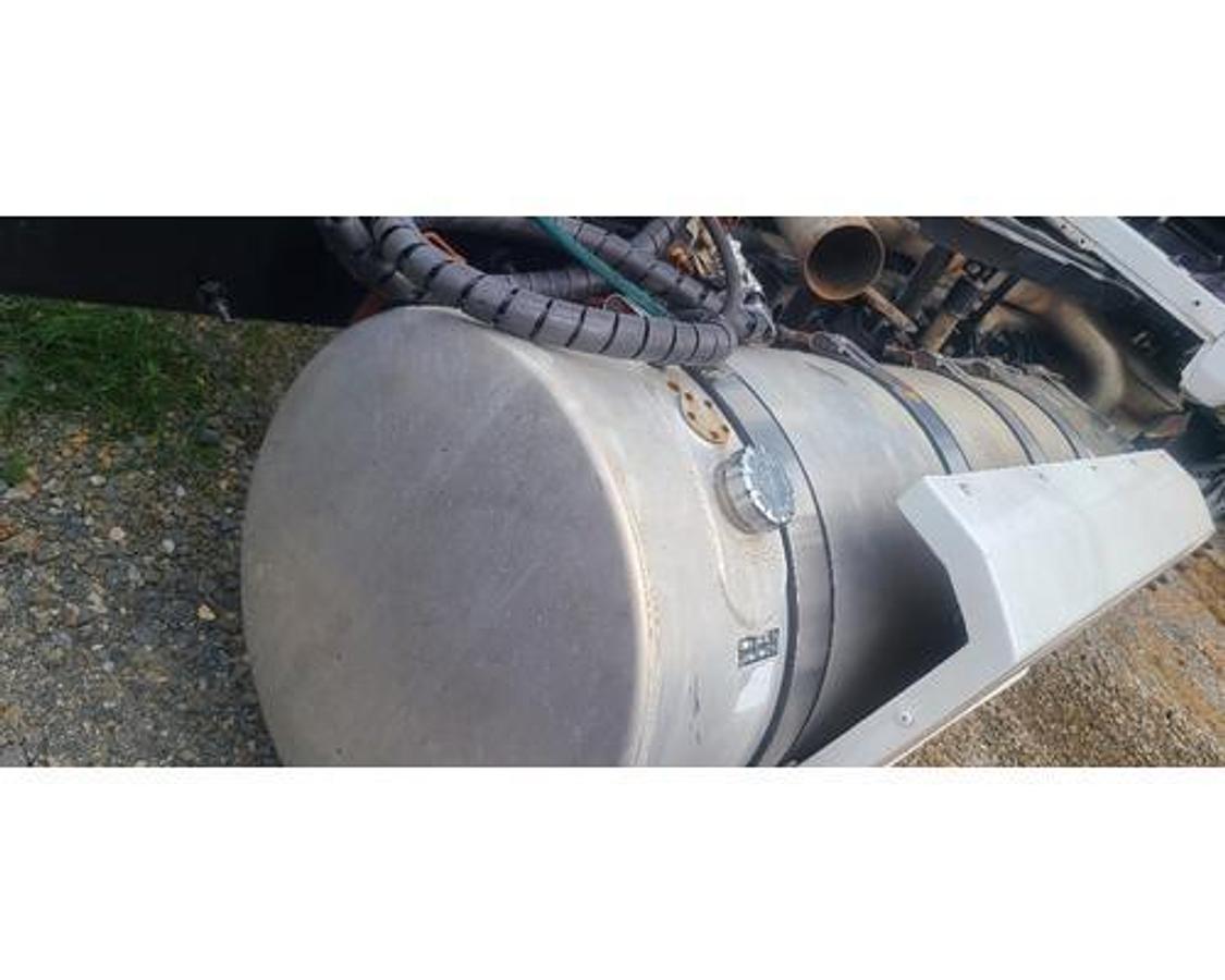 Used 2015 Mack CXN613