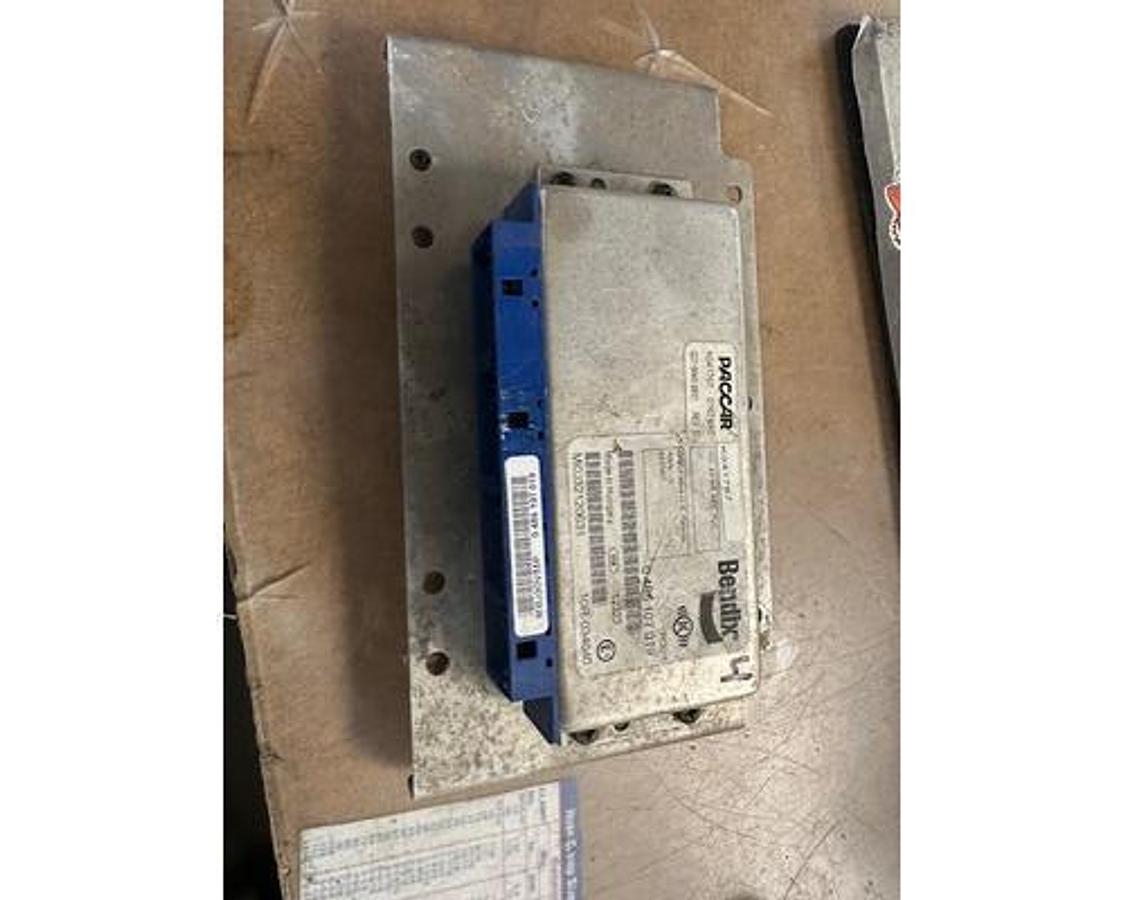 Used USED BENDIX ABS CONTROL MODULE ECM  K041767  #0486107019