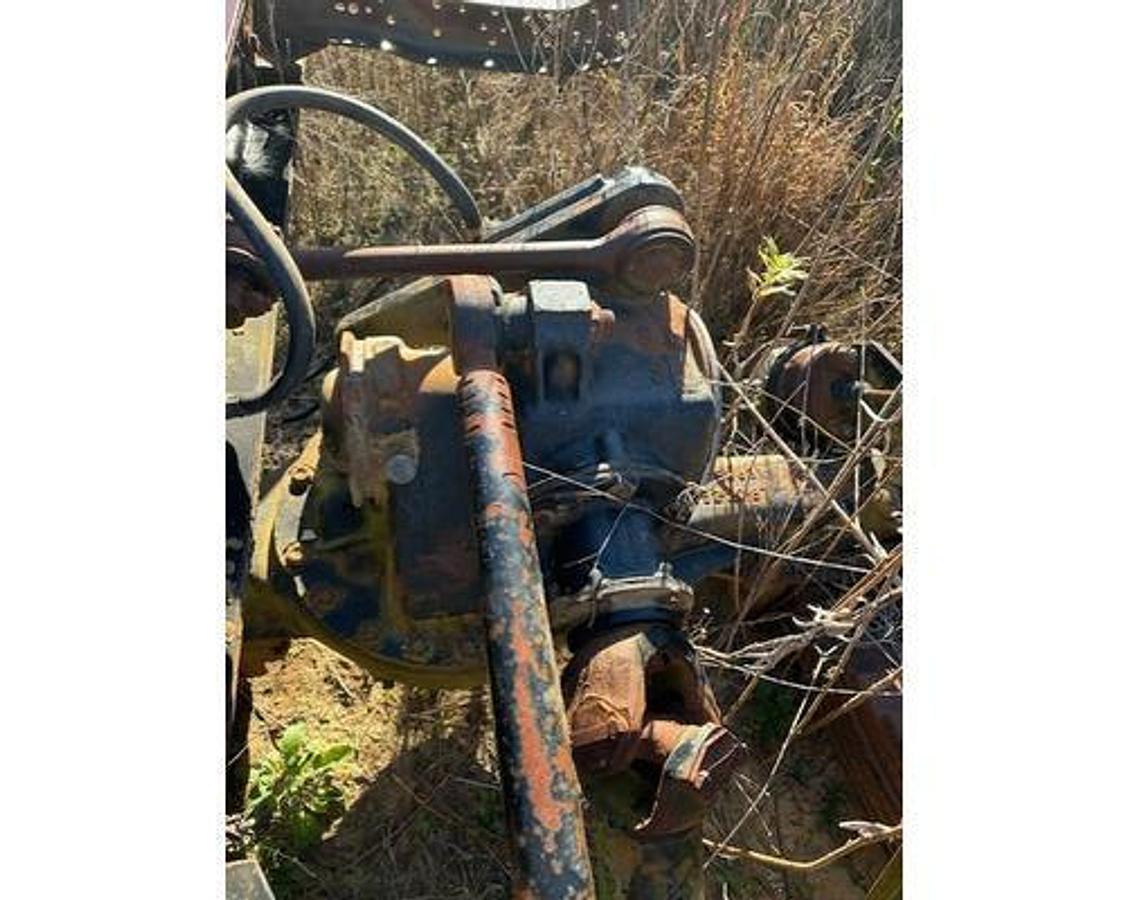 Used 1988 Mack RD690S CRD93