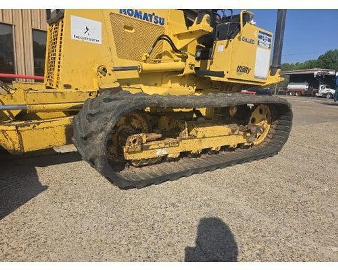 Used 2006 KOMATSU D21P-8A