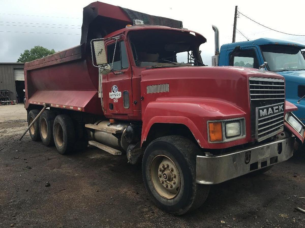 Used 1998 Mack CH 613 CRD92