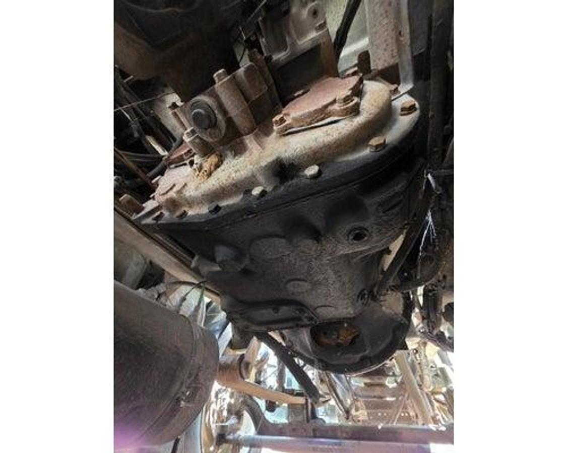 Used 2004 Freightliner COLUMBIA 120
