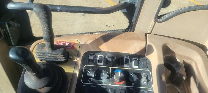 Used 1998 John Deere 444H