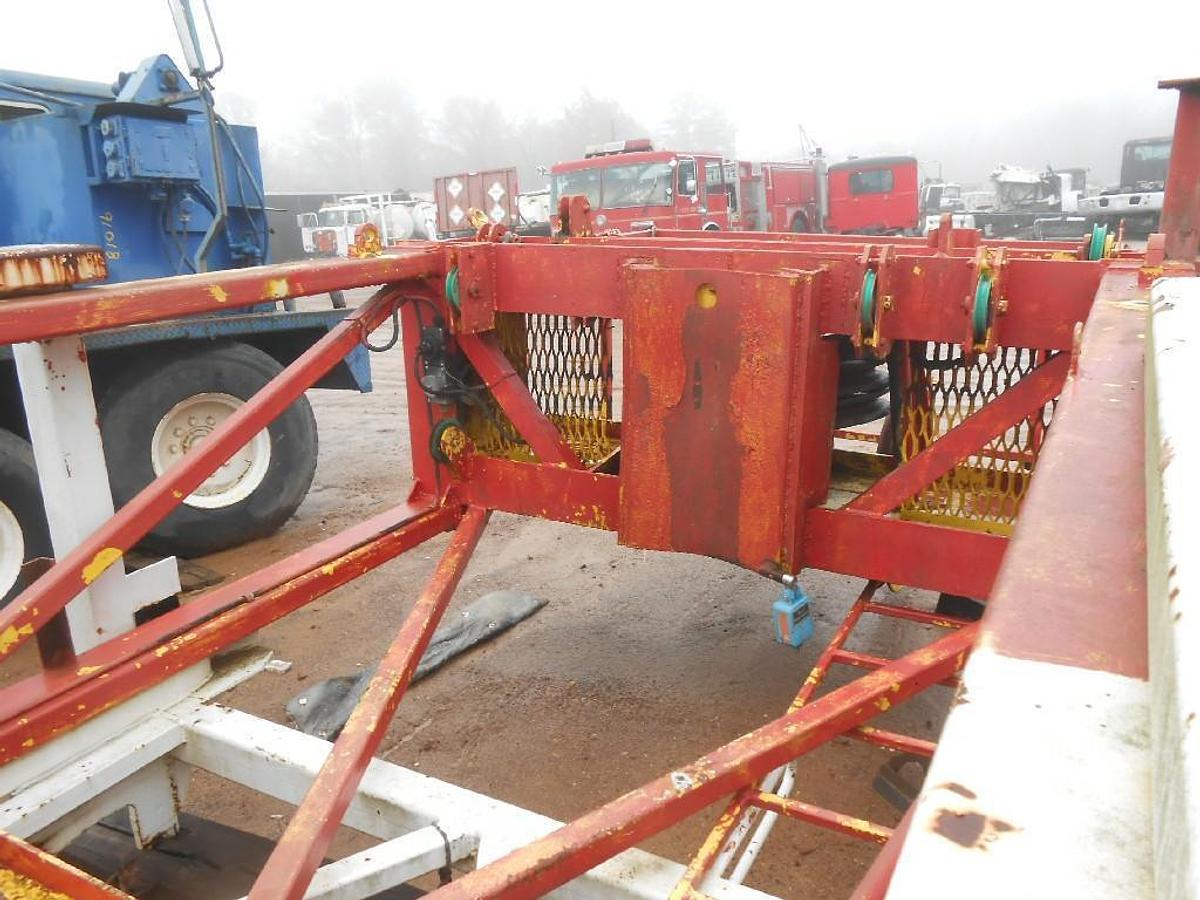 Used CRANE CARRIER RIG