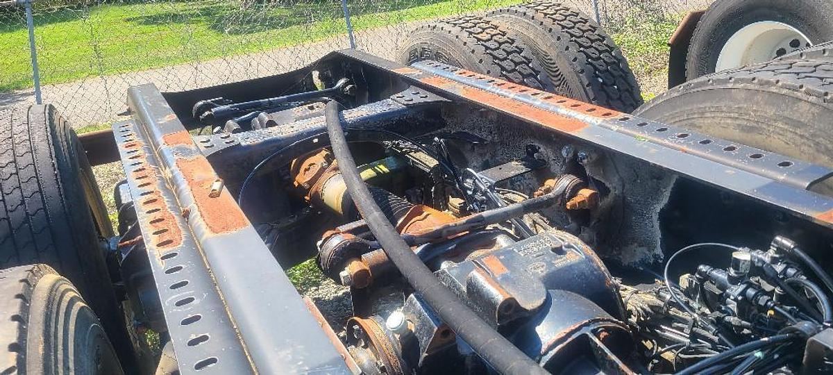 Used 2016 Mack CHU613