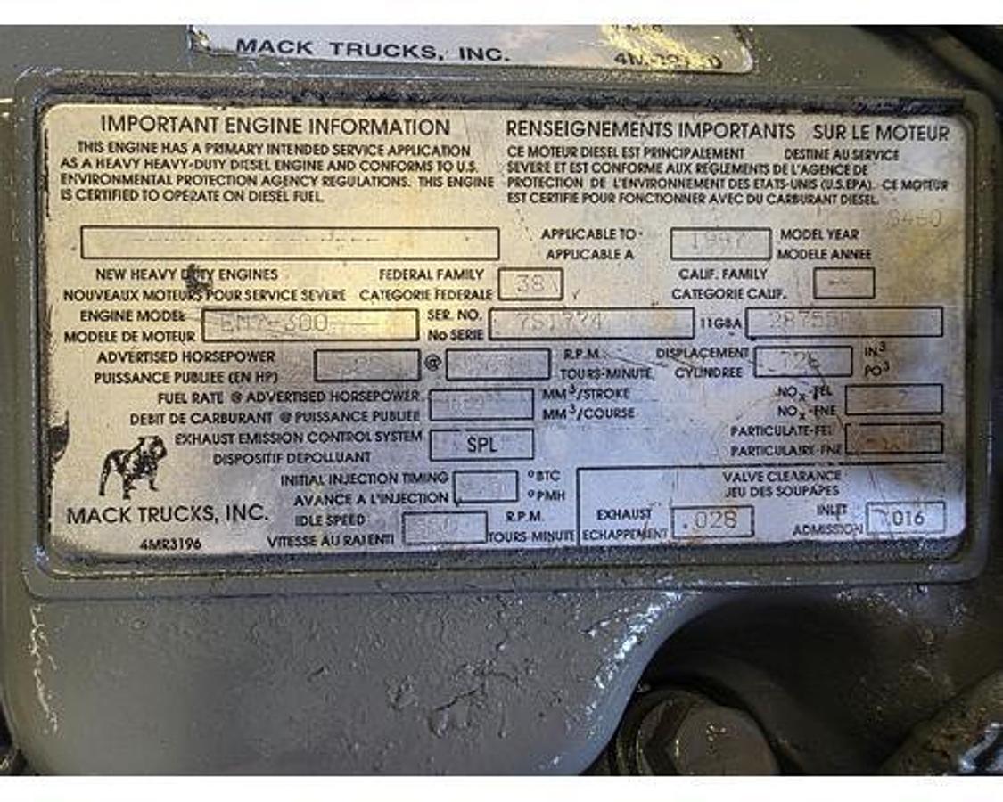 Used 1998 Mack RD690S E7