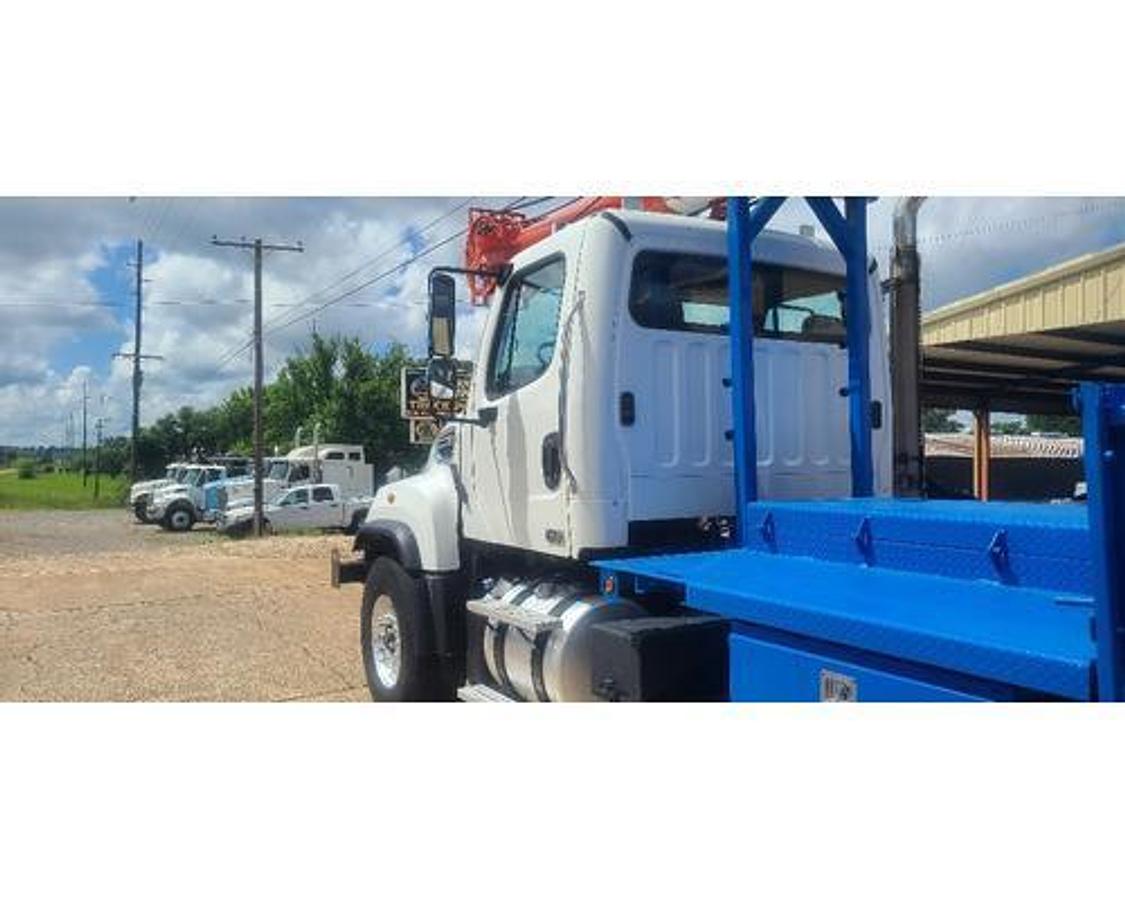 Used 2012 Freightliner 114SD