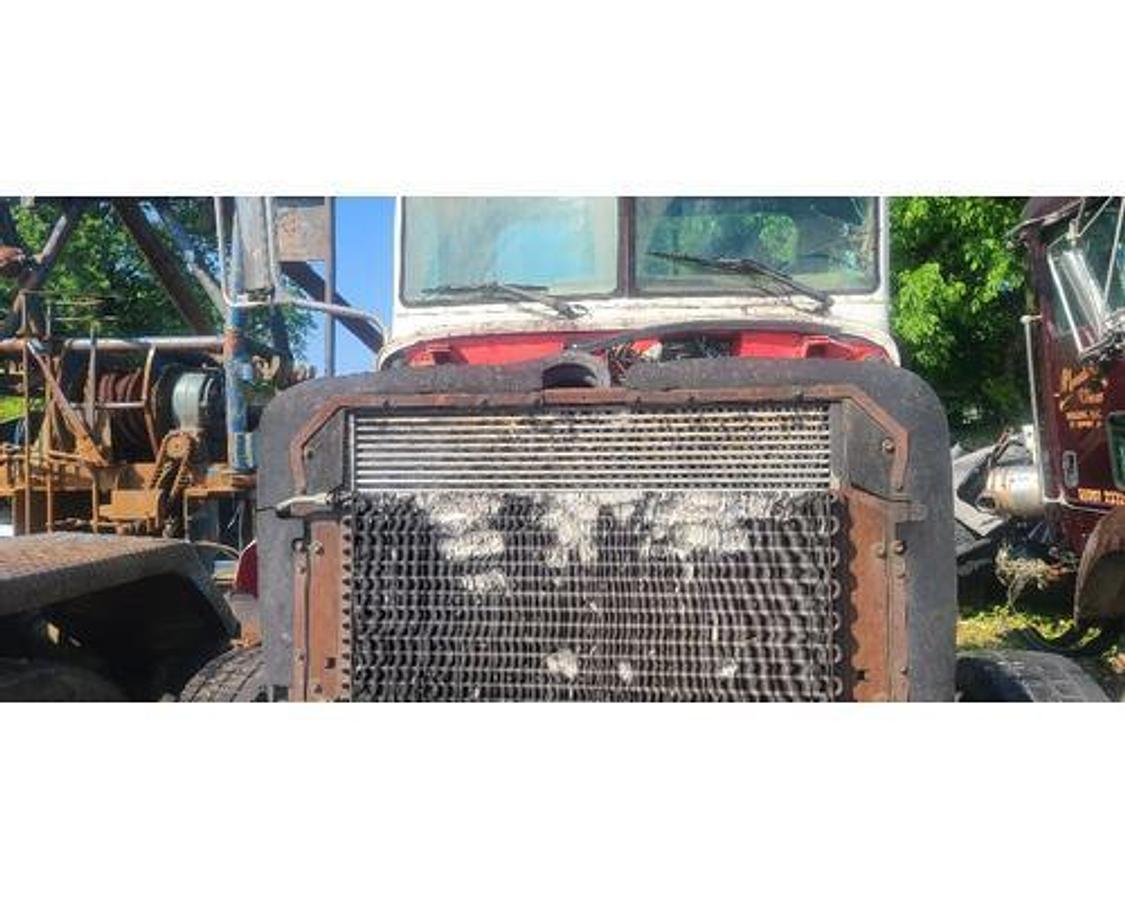 Used 2007 Peterbilt PETERBILT