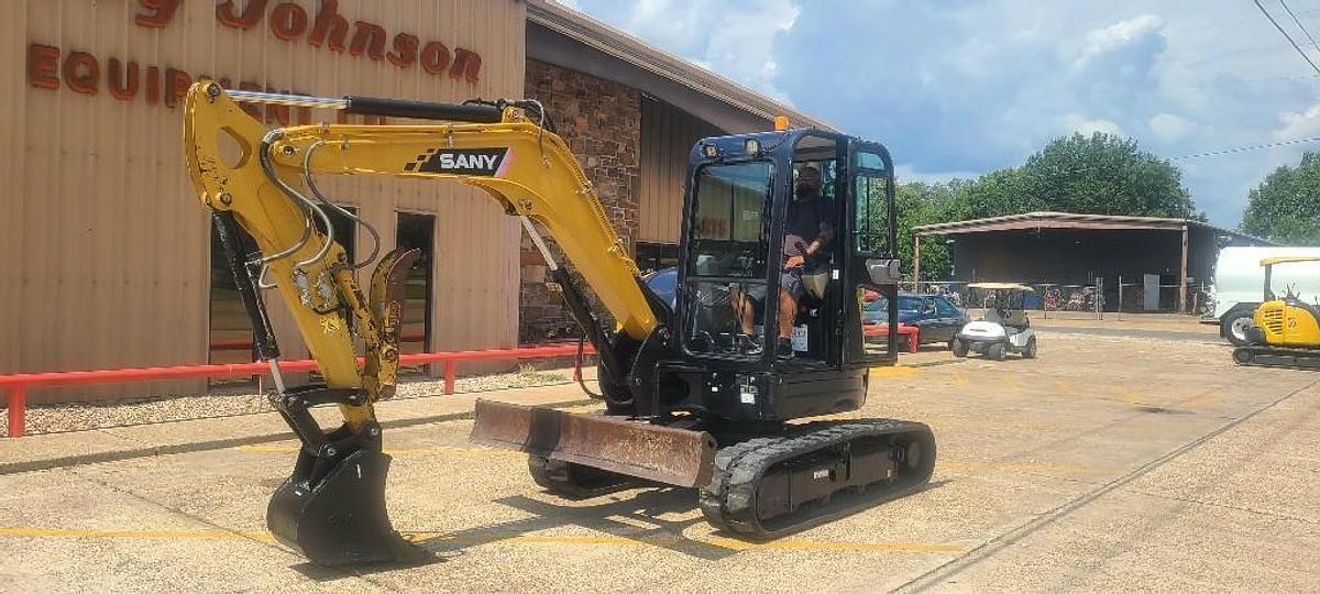 Used 2021 SANY SY50U