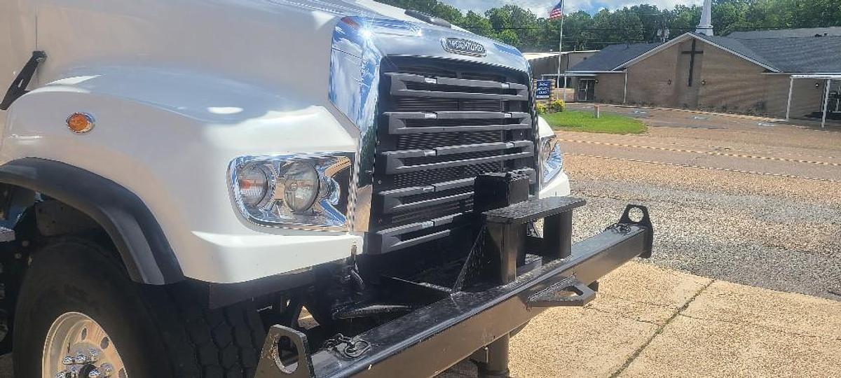 Used 2012 Freightliner 114SD