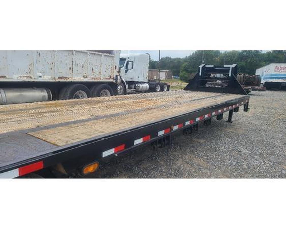 Used 2023 LOAD TRAIL LOAD TRAIL