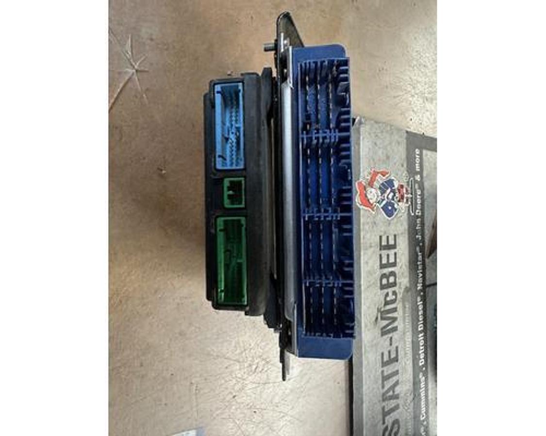 Used GOOD USED BENDIX ABS CONTROL MODULE # K040157   # 21389938  # 7MN515M
