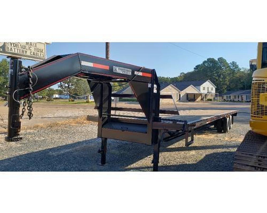 2022 PULL DO TRAILERS LLC 40 TD