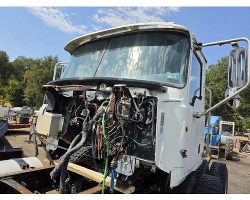 Used 2013 Mack CHU613