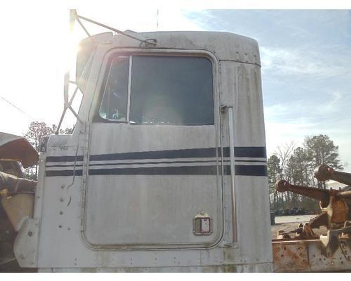 Used 1993 Kenworth T400B