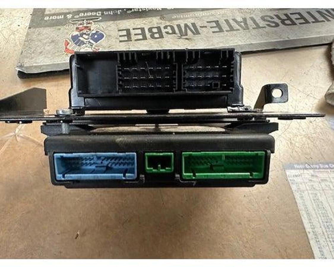 Used WABCO ABS STABILITY ECM 10R-031803   #4008643050  12V