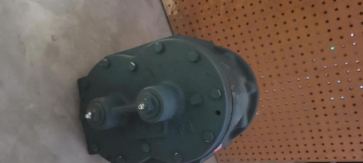 NEW SURPLUS BOWIE 3300 SERIES PUMP 3"