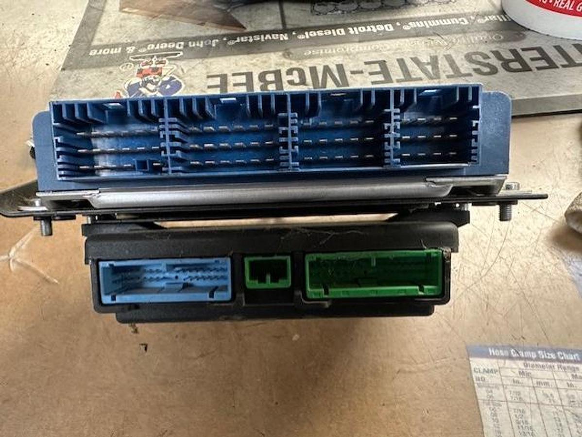 Used GOOD USED BENDIX ABS CONTROL MODULE K092189   #22065354