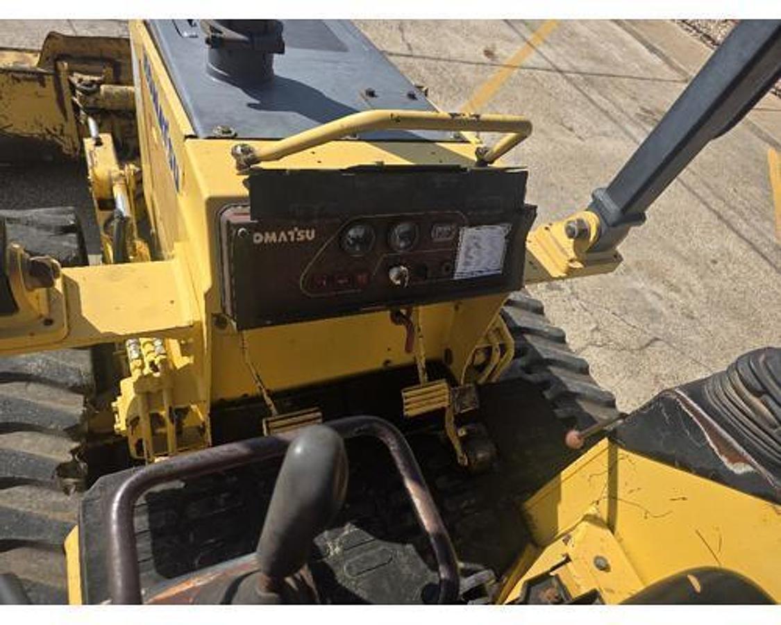 Used 2006 KOMATSU D21P-8A