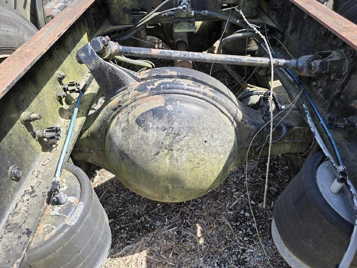 Used 2004 Freightliner COLUMBIA 120