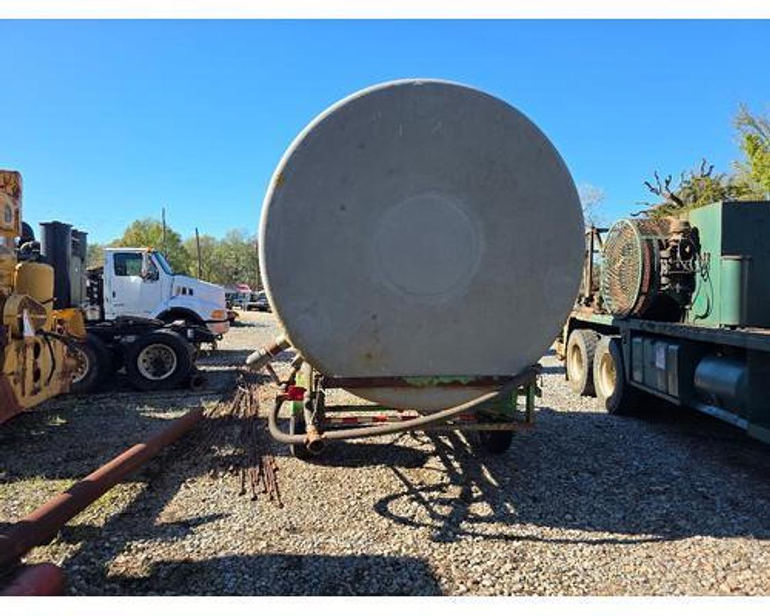 Used 2015 RED EWALD, INC SWAB TANK TRAILER