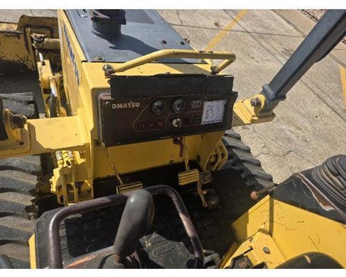 Used 2006 KOMATSU D21P-8A