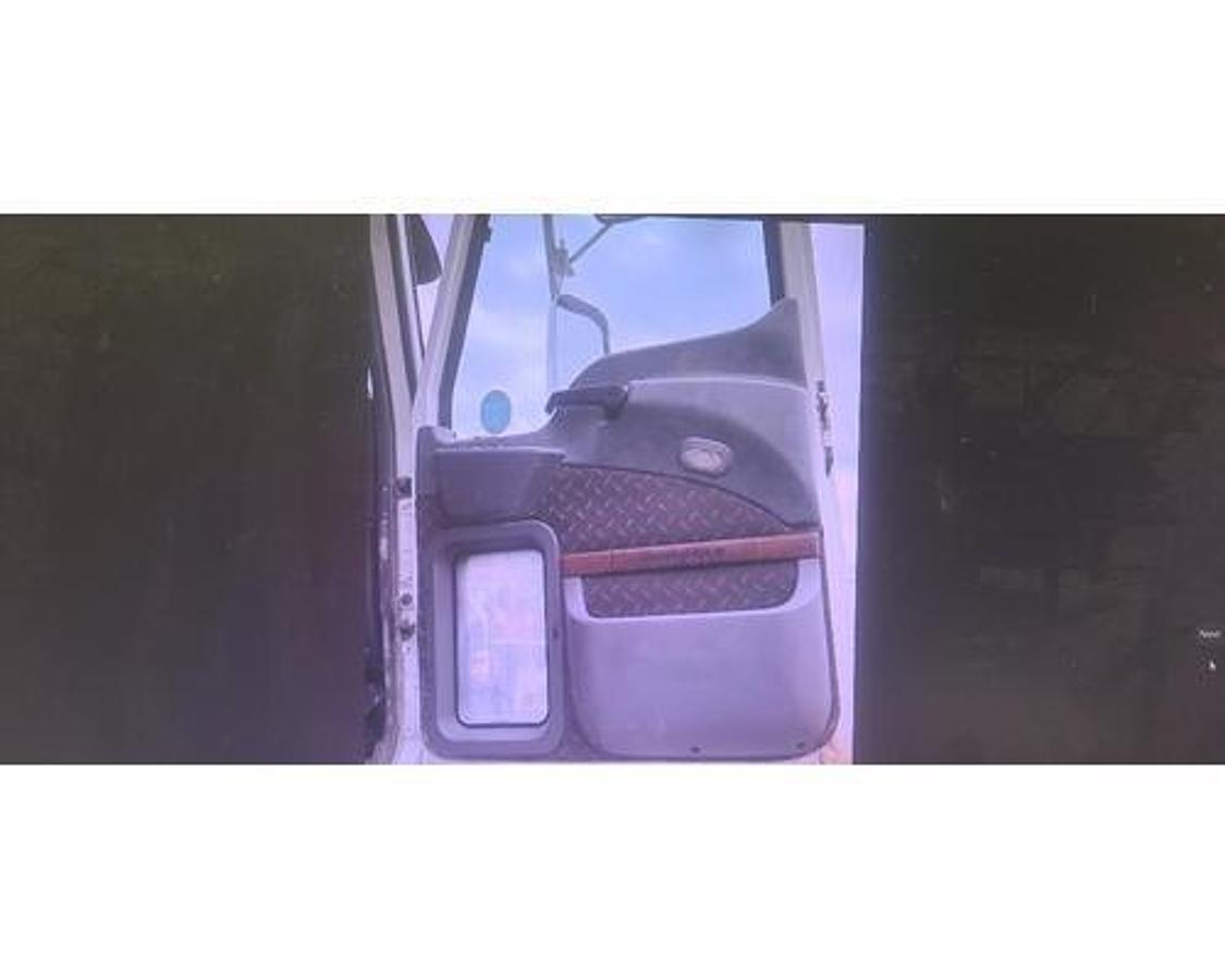 Used 2018 Mack CH613