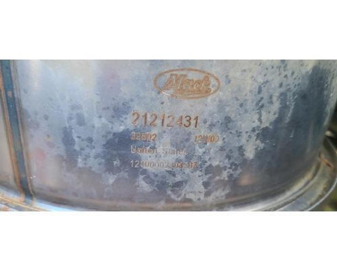 Used 2013 Mack CHU613 MP8