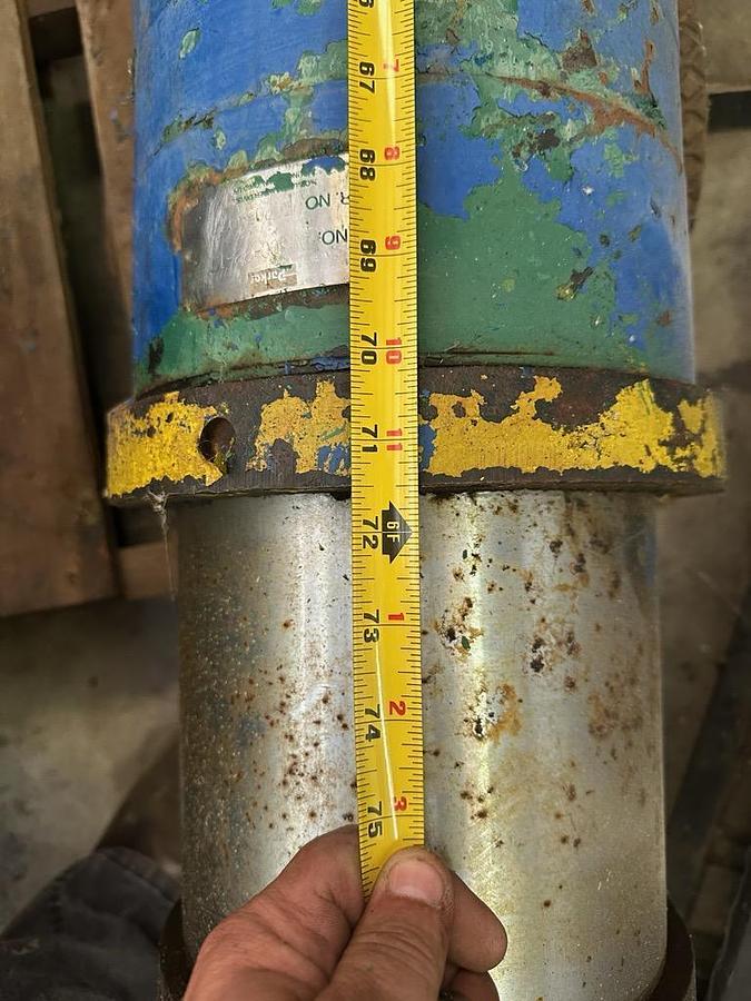 Used COMMERCIAL COMMERCIAL