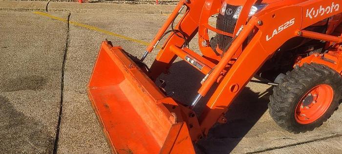 Used 2021 Kubota L3901D