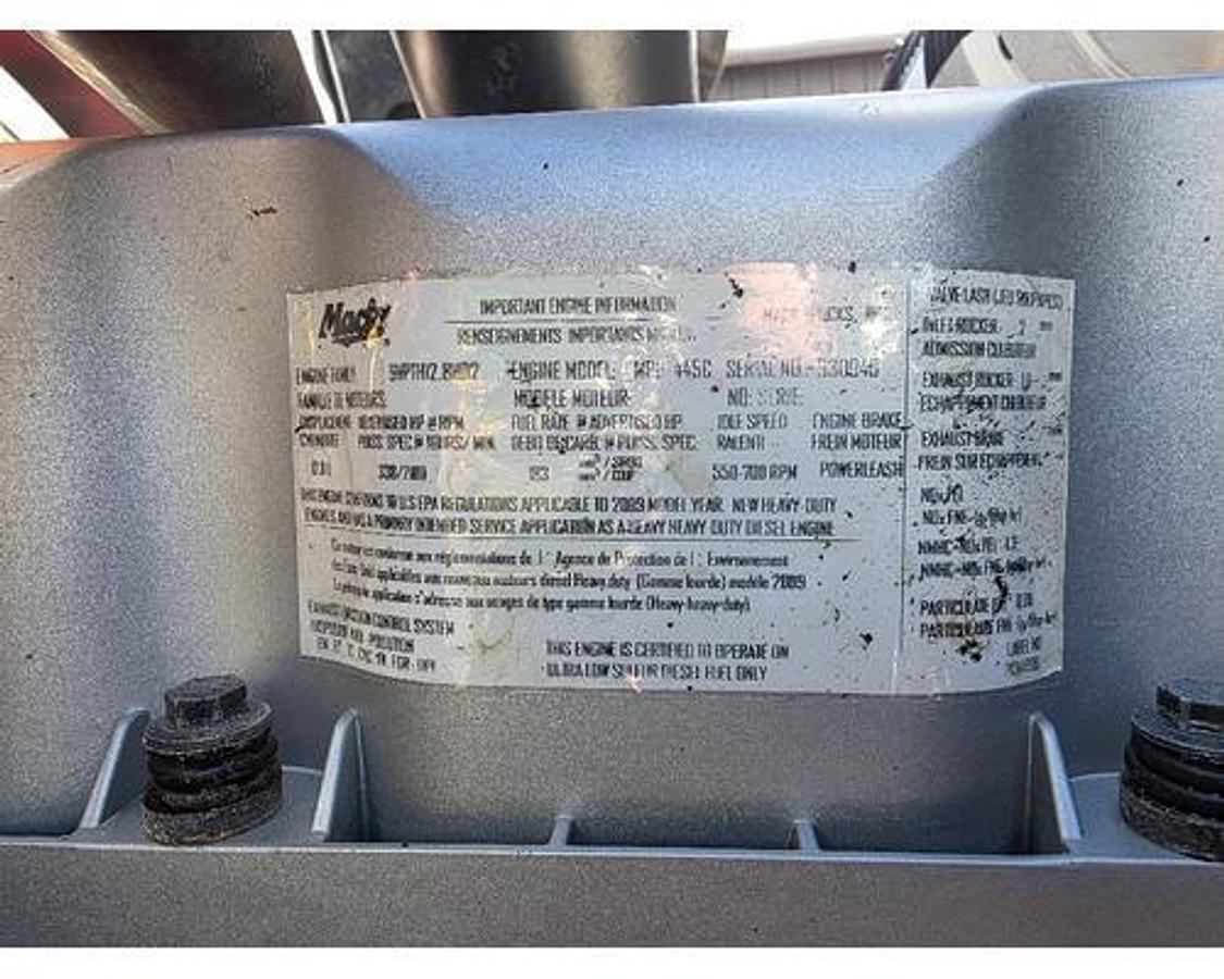 Used 2010 Mack CHU613