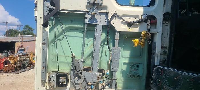 Used 2016 Mack CHU613