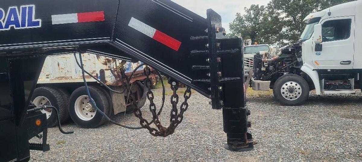 Used 2023 LOAD TRAIL LOAD TRAIL